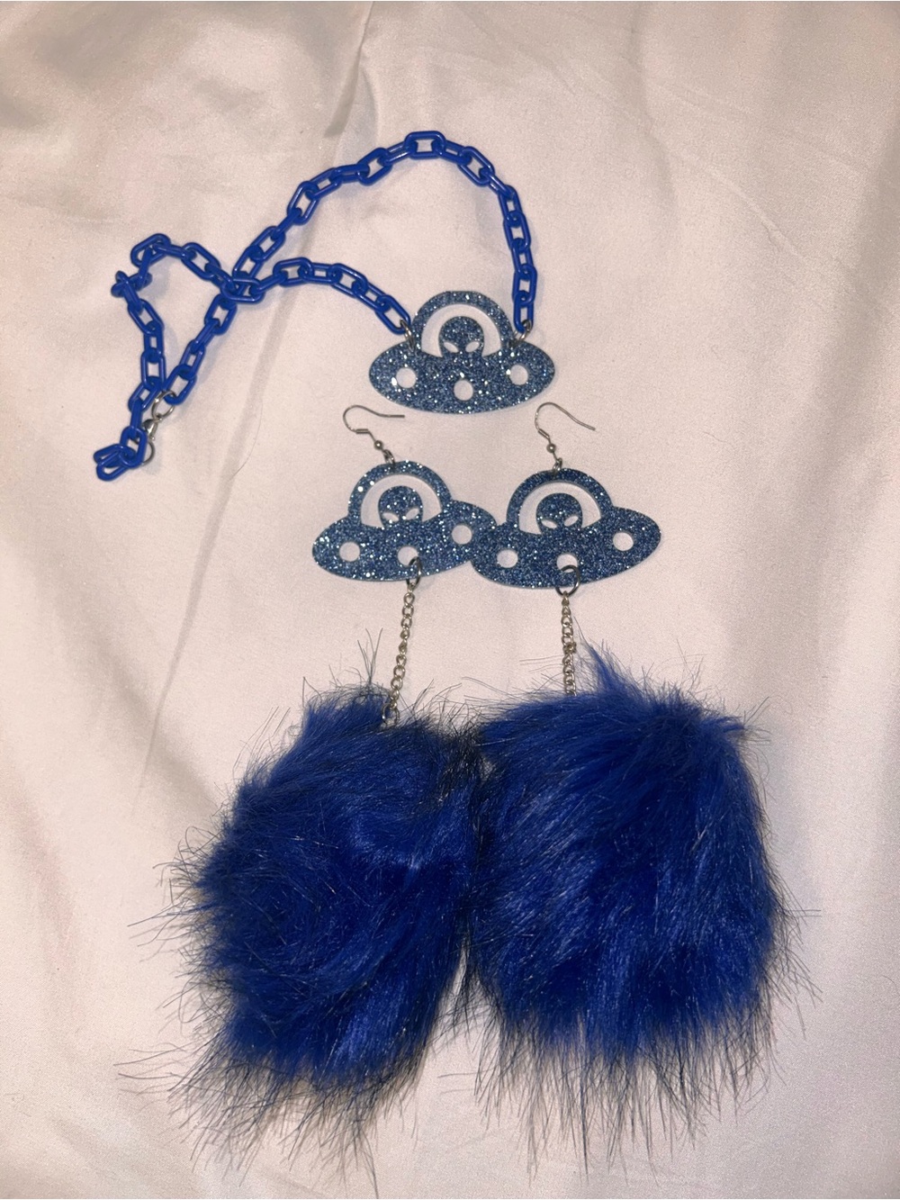 iHeartRaves Blue Glitter UFO Necklace with Fuzzy Blue Pom Drop Earrings